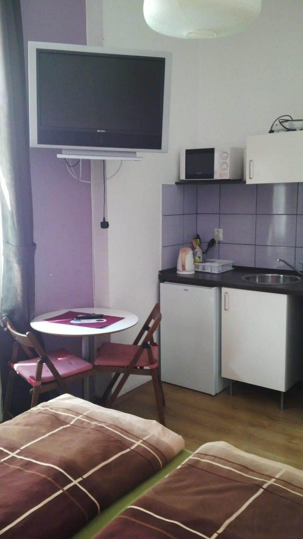 Downtown Apartments Будапеща Екстериор снимка